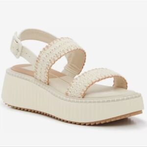 NEW Dolce Vita Drake Platform Sandals Cream Color Ivory Fabric Size 8.5